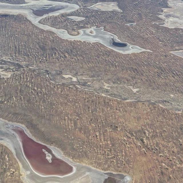 Flying over Martian landscapes